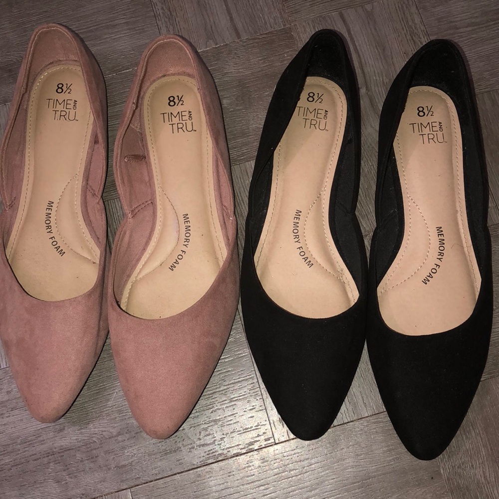 NEW 2 pairs of Flats